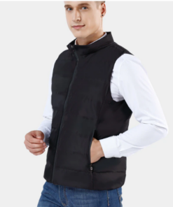 homme avec le Gilet noir chauffant