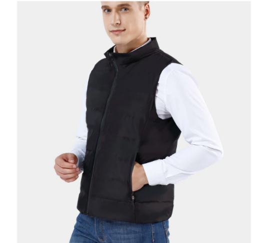 homme avec le Gilet noir chauffant